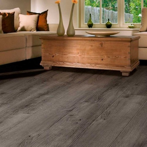 venta de pisos laminados obscuros